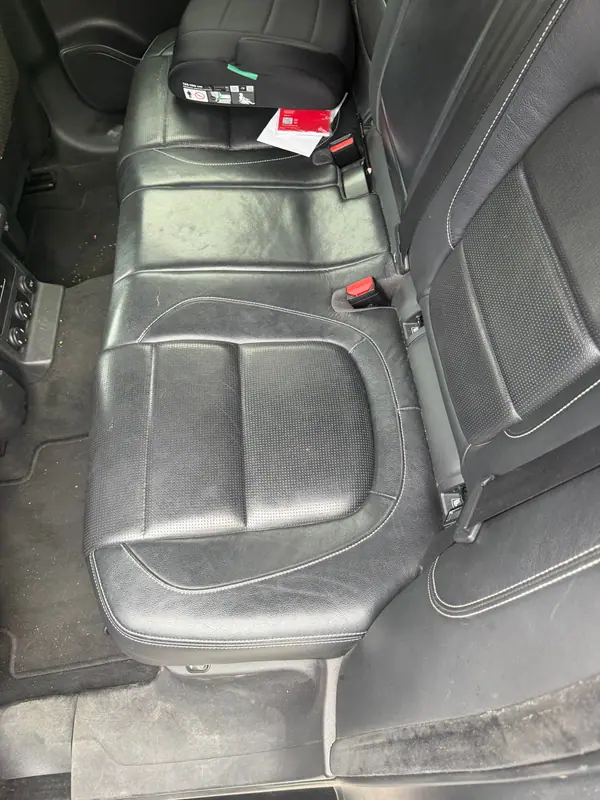 Jaguar F-Pace 2017 - 14000 EUR, 230000 km - 230000km - foto 8 de 8