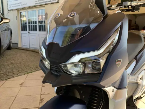 2024 - 2850 EUR, 1800 km - AUTO.MOTO.pt - 1800km - foto 7 de 15