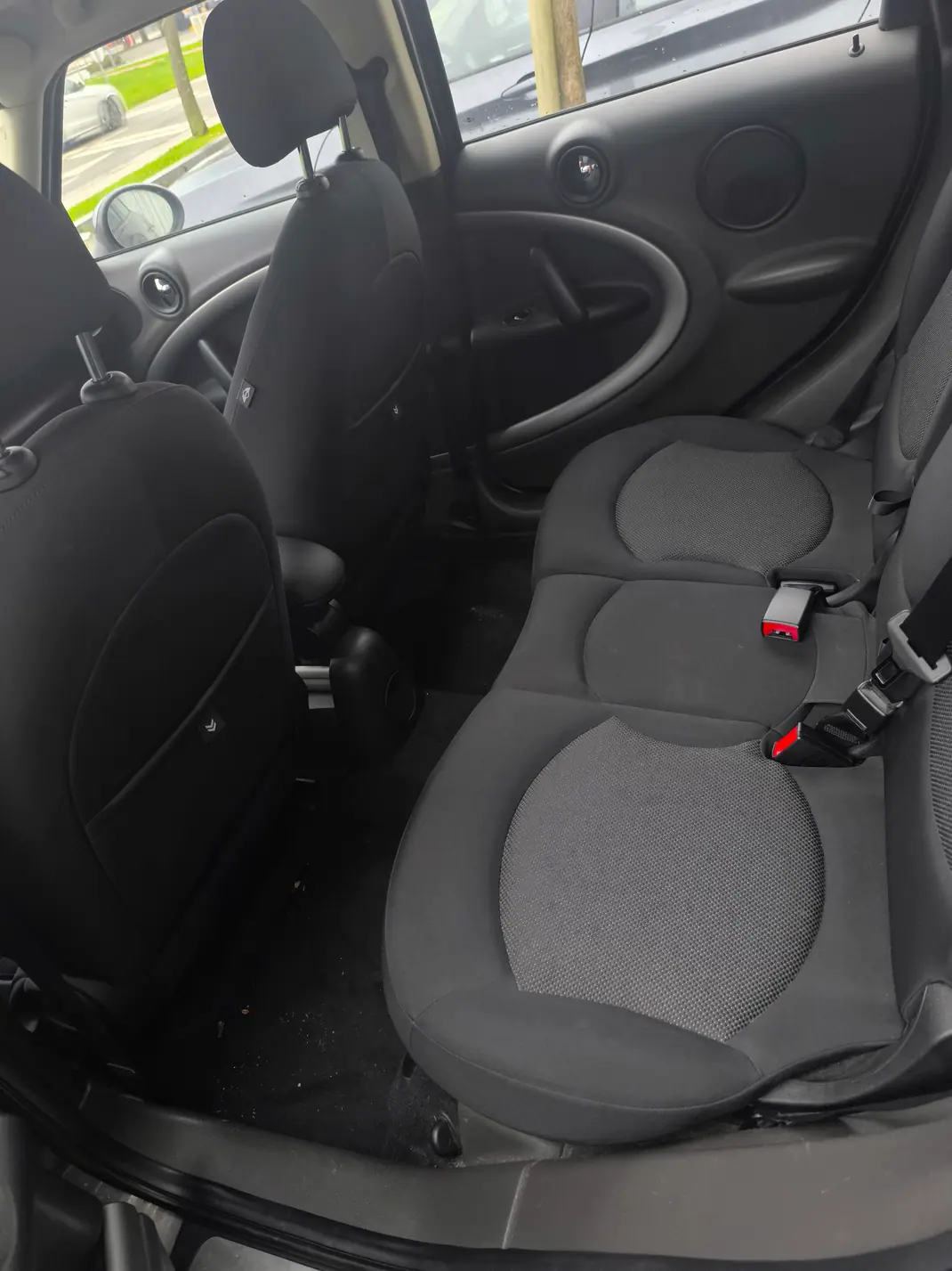 MINI Countryman 2012 - 7350 EUR, 262000 km - AUTO.MOTO.pt - 262000km - foto 12 de 16