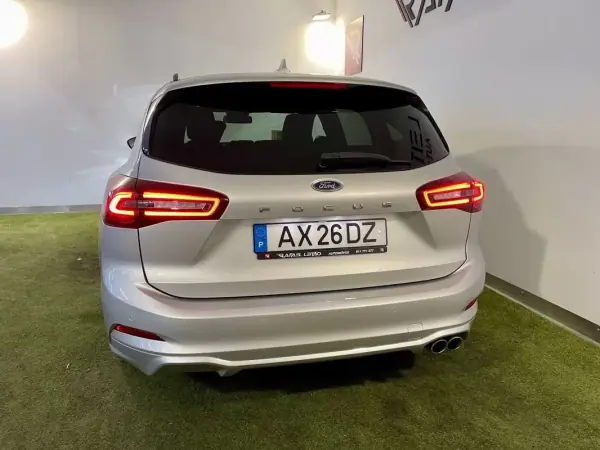 Ford Focus SW 2023 - 18750 EUR, 88000 km - AUTO.MOTO.pt - 88000km - foto 9 de 33
