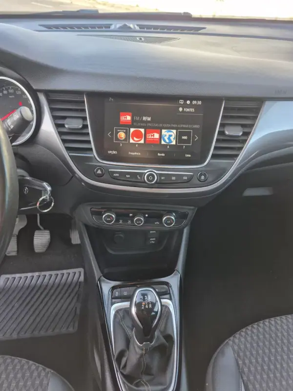 Opel Crossland X 2019 - 10450 EUR, 147430 km - AUTO.MOTO.pt - 147430km - foto 13 de 19