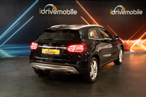 Mercedes-Benz GLA 180 2017 - 20900 EUR, 228238 km - AUTO.MOTO.pt - 228238km - foto 5 de 22