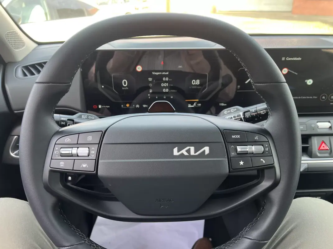 Kia Besta 2026 - 26990 EUR, 200 km - AUTO.MOTO.pt - 200km - foto 15 de 20