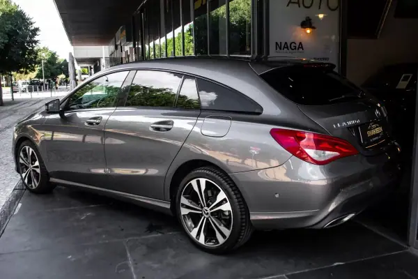Mercedes-Benz CLA 180 2018 - 19500 EUR, 177901 km - AUTO.MOTO.pt - 177901km - foto 6 de 39