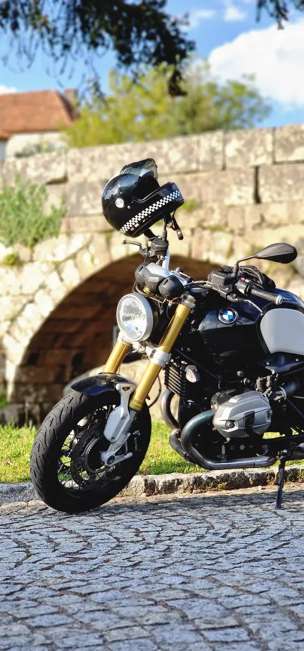 BMW R nineT 2015 Petrol — 58 100 km · Aveiro BMW R nineT 2015 Petrol