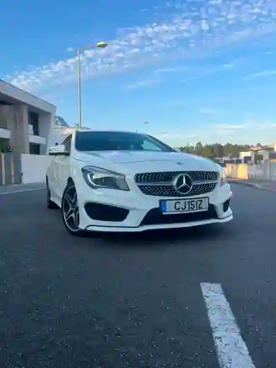 Mercedes-Benz CLA 180 2016 - 18000 EUR, 172898 km - AUTO.MOTO.pt - 172898km - foto 3 de 10