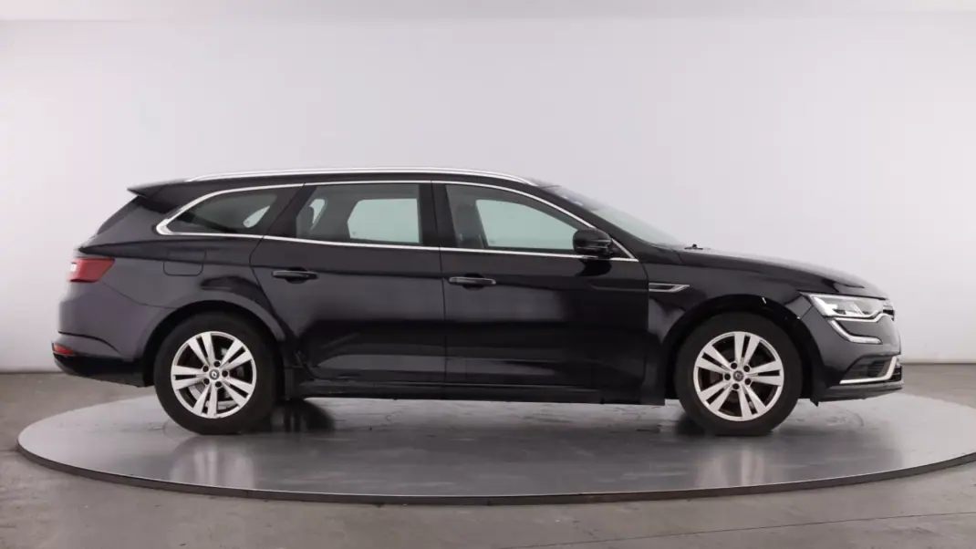 Renault Talisman Sport Tourer 2017 - 13999 EUR, 114021 km - AUTO.MOTO.pt - 114021km - foto 6 de 12