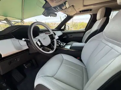 Land Rover Range Rover Sport 2023 - 104600 EUR, 30319 km - AUTO.MOTO.pt - 30319km - foto 7 de 28