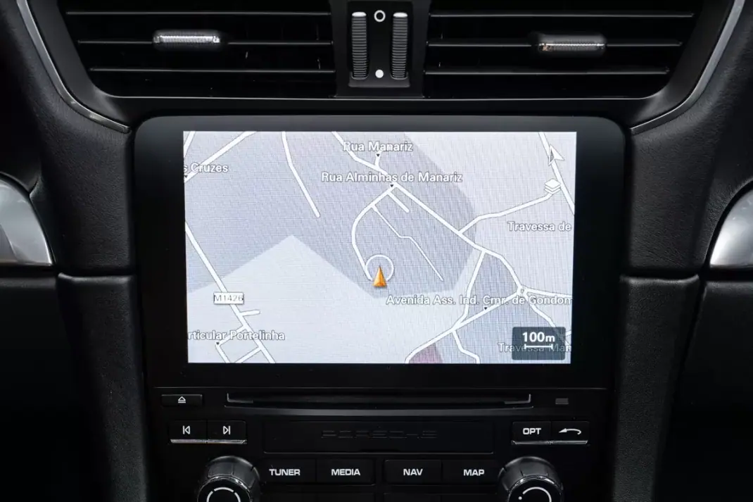 Porsche 991 2016 - 109950 EUR, 83000 km - AUTO.MOTO.pt - 83000km - foto 35 de 49