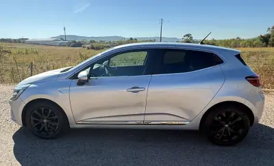 Renault Clio 2020 - 13480 EUR, 93000 km - AUTO.MOTO.pt - 93000km - foto 2 de 33