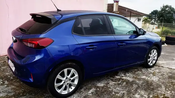 Opel Corsa 2021 - 12999 EUR, 47000 km - AUTO.MOTO.pt - 47000km - foto 4 de 31