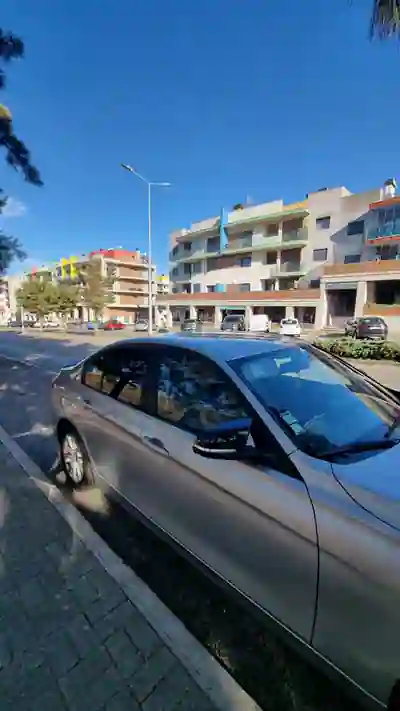 BMW 320 2012 - 12000 EUR, 241000 km - 241000km - foto 7 de 13