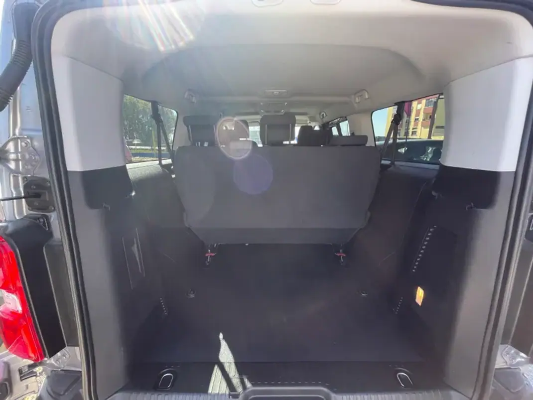 Citroën Jumpy 2022 - 28950 EUR, 64650 km - AUTO.MOTO.pt - 64650km - foto 22 de 23