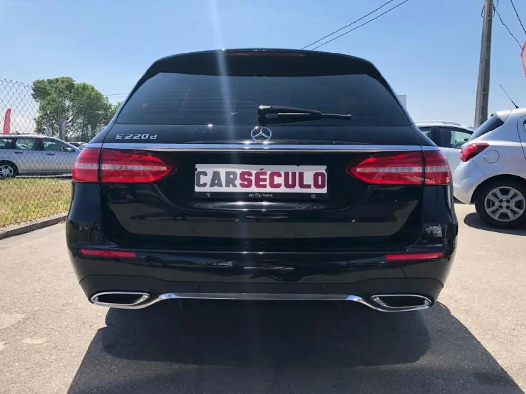 Mercedes-Benz E 220 2017 - 37750 EUR, 90500 km - AUTO.MOTO.pt - 90500km - foto 10 de 23