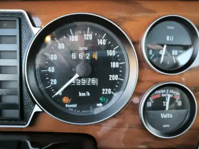 Jaguar XJ6 1976 - 24950 EUR, 47777 km - AUTO.MOTO.pt - 47777km - foto 28 de 60