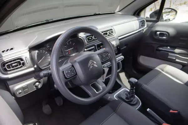 Citroën C3 2022 - 13700 EUR, 55496 km - AUTO.MOTO.pt - 55496km - foto 12 de 32