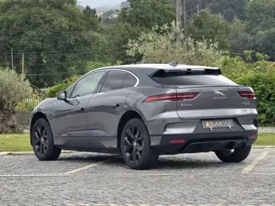 Jaguar I-Pace 2020 - 27999 EUR, 93000 km - AUTO.MOTO.pt - 93000km - foto 24 de 28