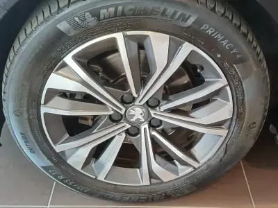 Peugeot 508 SW 2019 - 19500 EUR, 80000 km - AUTO.MOTO.pt - 80000km - foto 8 de 35