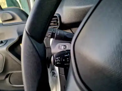 Peugeot PARTNER 1.6 BLUEHDI 100 CVM5 STANDARD ASPHALT 3 LUGARES 2019 - 13990 EUR, 69037 km - AUTO.MOTO.pt - 69037km - foto 16 de 19