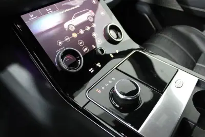 Land Rover Range Rover Velar 2018 - 44900 EUR, 110932 km - AUTO.MOTO.pt - 110932km - foto 10 de 20