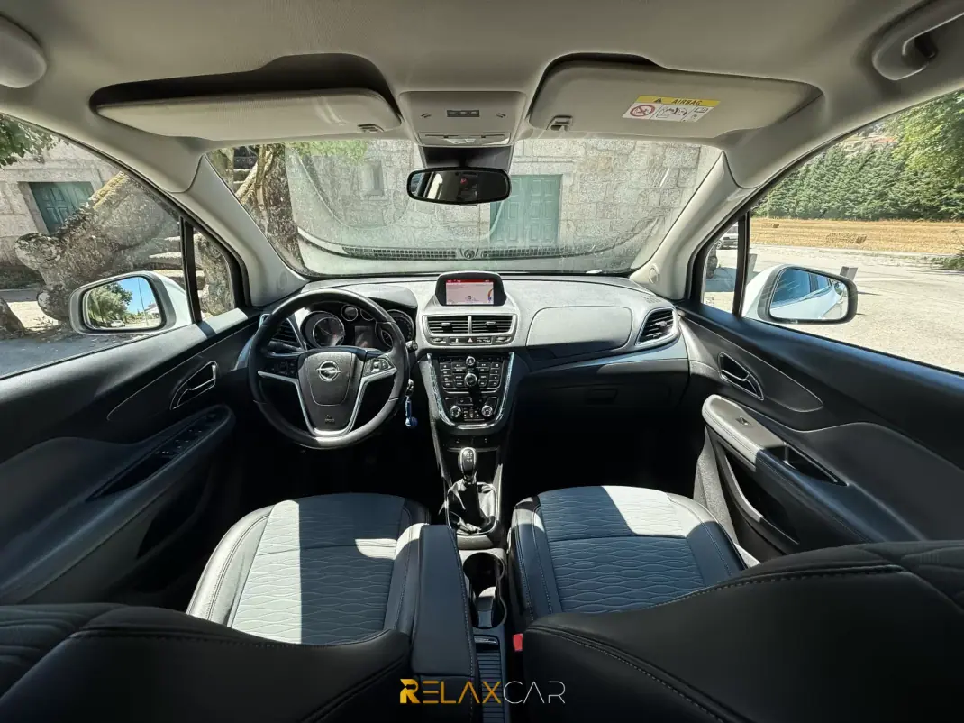 Opel Mokka 2016 - 13500 EUR, 113400 km - AUTO.MOTO.pt - 113400km - foto 15 de 20