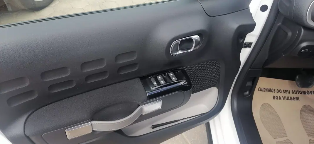 Citroën C3 2022 - 20300 EUR, 37087 km - AUTO.MOTO.pt - 37087km - foto 11 de 18