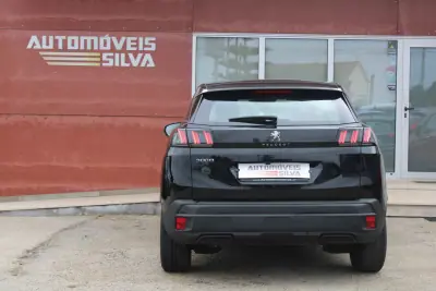 Peugeot 3008 2021 - 20990 EUR, 108000 km - AUTO.MOTO.pt - 108000km - foto 8 de 31