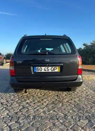 Opel Astra 2000 - 1350 EUR, 260000 km - foto 6 de 9