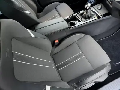 Opel Astra 2023 - 19900 EUR, 16940 km - AUTO.MOTO.pt - 16940km - foto 34 de 39