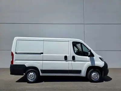 Peugeot Boxer 2020 - 14500 EUR, 149900 km - AUTO.MOTO.pt - 149900km - foto 5 de 19