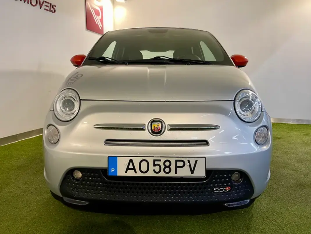 Fiat 500e 2015 - 10750 EUR, 89000 km - AUTO.MOTO.pt - 89000km - foto 2 de 27