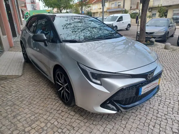Toyota Corolla 2024 - 38890 EUR, 25995 km - AUTO.MOTO.pt - 25995km - foto 10 de 34