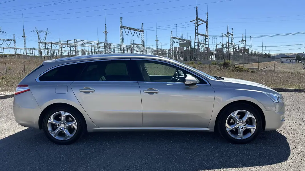Peugeot 508 SW 2012 - 5900 EUR, 275000 km - 275000km - foto 3 de 19
