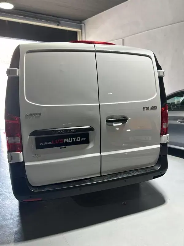 Mercedes-Benz Vito 2021 - 18500 EUR, 166000 km - AUTO.MOTO.pt - 166000km - foto 3 de 27