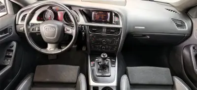 Audi A5 Sportback 2011 - 16990 EUR, 194000 km - AUTO.MOTO.pt - 194000km - foto 27 de 33