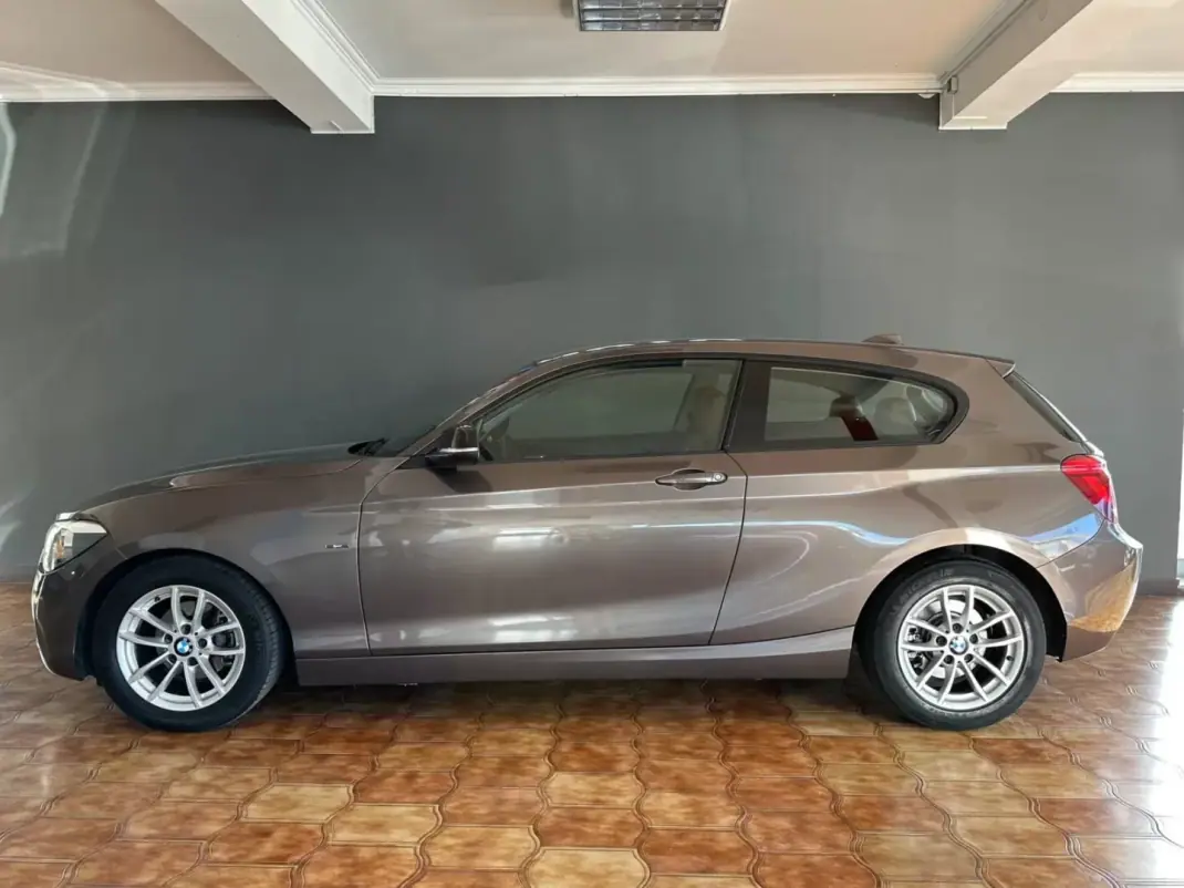 BMW 116 2011 - 13900 EUR, 210181 km - AUTO.MOTO.pt - 210181km - foto 20 de 22