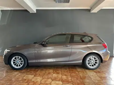 BMW 116 2011 - 13900 EUR, 210181 km - AUTO.MOTO.pt - 210181km - foto 20 de 22