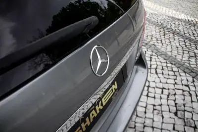 Mercedes-Benz E 220 2010 - 10990 EUR, 489933 km - AUTO.MOTO.pt - 489933km - foto 12 de 41