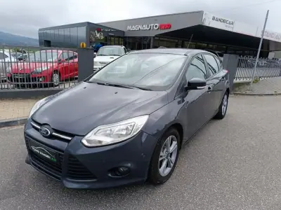 Ford Focus 2014 - 9900 EUR, 168000 km - AUTO.MOTO.pt - 168000km - foto 2 de 21