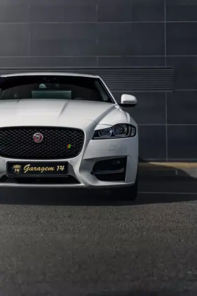 Jaguar XF 2017 - 24990 EUR, 145800 km - AUTO.MOTO.pt - 145800km - foto 23 de 55
