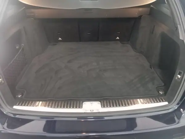 Mercedes-Benz C 220 2019 - 28700 EUR, 140000 km - AUTO.MOTO.pt - 140000km - foto 22 de 36