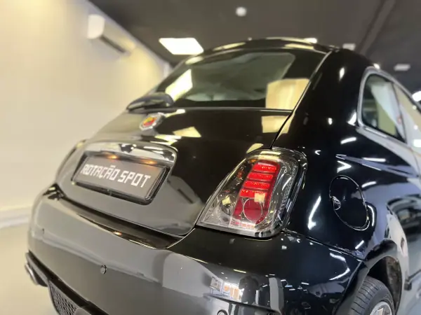 Fiat 500 2008 - 7990 EUR, 140000 km - AUTO.MOTO.pt - 140000km - foto 30 de 38