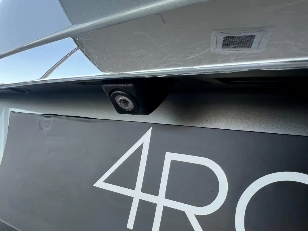 Mercedes-Benz E 220 2015 - 24999 EUR, 161900 km - AUTO.MOTO.pt - 161900km - foto 52 de 135