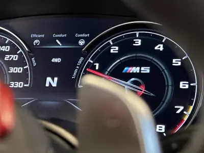 BMW M5 2019 - 87990 EUR, 80000 km - AUTO.MOTO.pt - 80000km - foto 25 de 59