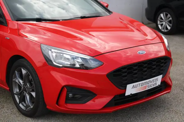 Ford Focus SW 2021 - 14990 EUR, 193000 km - AUTO.MOTO.pt - 193000km - foto 7 de 31