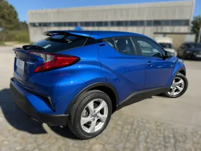 Toyota C-HR 2019 - 21490 EUR, 89737 km - AUTO.MOTO.pt - 89737km - foto 11 de 25