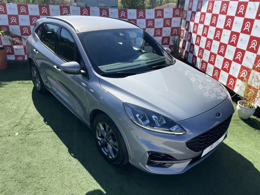 Ford Kuga 2022 - 17990 EUR, 85480 km - AUTO.MOTO.pt - 85480km - foto 6 de 22