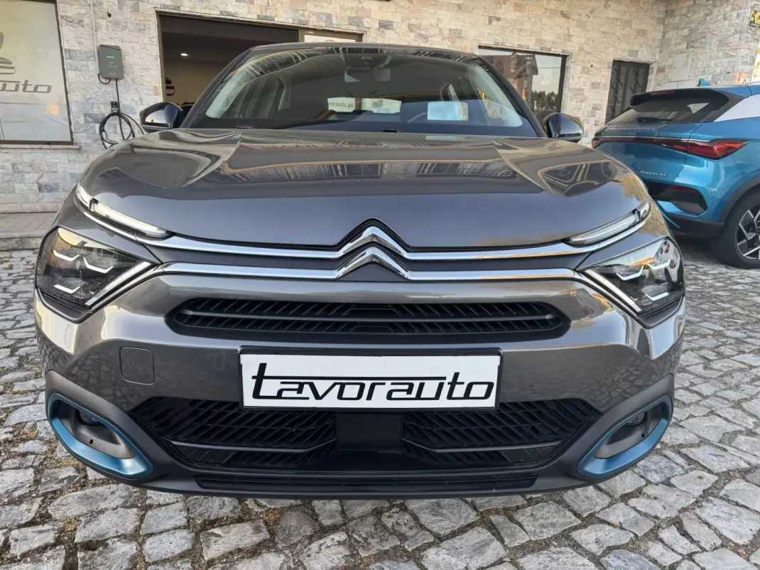 Citroën e-C4 2022 - 18500 EUR, 93000 km - AUTO.MOTO.pt - 93000km - foto 3 de 45