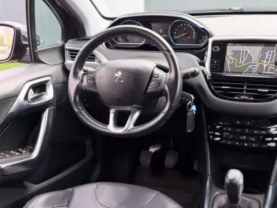 Peugeot 2008 2014 - 9900 EUR, 161000 km - 161000km - foto 8 de 16
