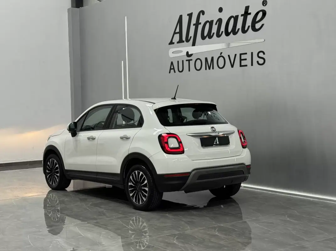 Fiat 500X 2019 - 13490 EUR, 67000 km - 67000km - foto 3 de 24